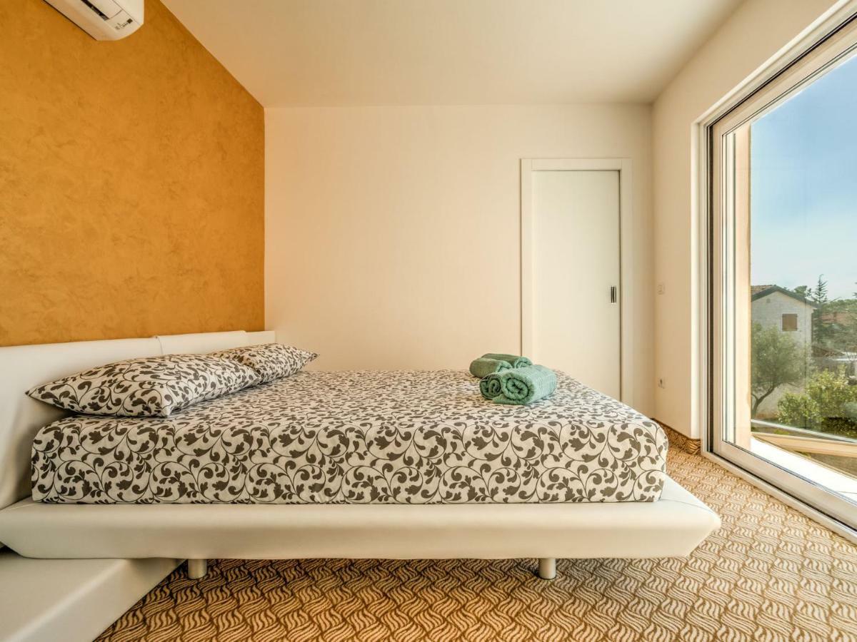 Apartment Karmen By Interhome Lovrečica Εξωτερικό φωτογραφία